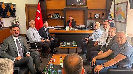 AK Parti Siirt Teşkilatından İl Özel İdaresi'ne Ziyaret