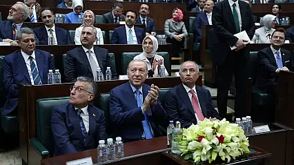 Ankara'da Erken Seçim Kulisleri Isınıyor: 2026 İhtimali Neden Masadan Kalktı?