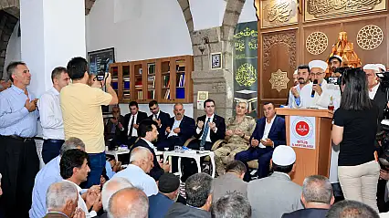 Atmanega Aşireti Lideri Hasan Açık'ın Girişimiyle Bitlis'te Örnek Barış: İki Yıllık Husumet Sona Erdi