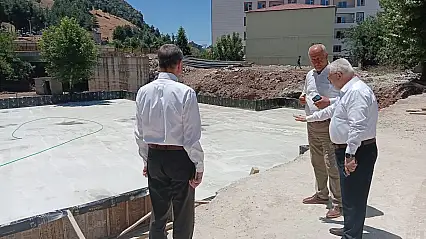 Baykan Merkez Camii'nde Çalışmalar Devam Ediyor