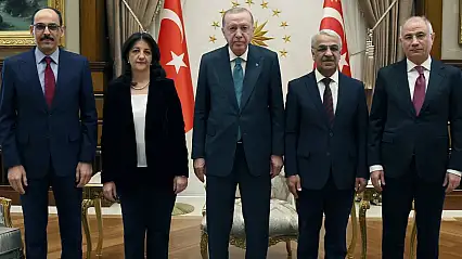 Cumhurbaşkanı Erdoğan, DEM Parti İmralı heyeti ile bir araya geldi