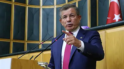 Davutoğlu'ndan Sürpriz Açıklama: '4 Parti Birleşebilir'