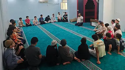 ''Hayır'' Demeyi Öğreniyorlar: Siirt'te Kur'an Kurslarında Mahremiyet Eğitimi