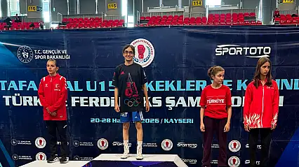 Kayseri'de Ringe Çıkan Siirtli Sporcular Madalyaları Topladı