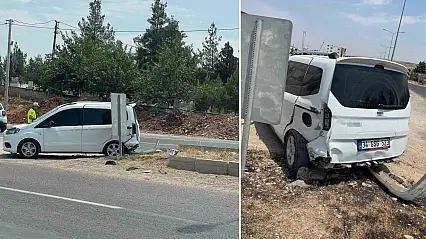 Kurtalan'da Hafif Ticari Araç ile Kamyonet Çarpıştı