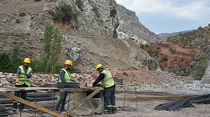 Siirt Baykan'daki Baraj Projesinde Kamulaştırma Bedelleri Kriz Çıkardı! Köylüler Fiyatlara Tepkili