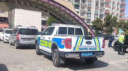 Siirt Eğitim ve Araştırma Hastanesi Bahçesinde Hatalı Park Denetimi: Cezalar Uygulandı