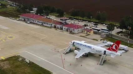Siirt Havalimanı'ndaki Askı Süresi Yeniden Uzatıldı