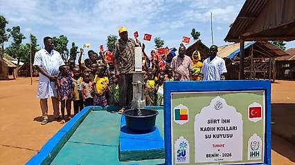 Siirt İHH'nın Çalışmalarıyla Benin'de Temiz Su Kuyusu Açıldı
