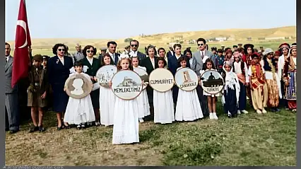 Siirt'in 1950'li Yıllarına Işık Tutan Hatıra Fotoğrafları Gün Yüzüne Çıktı