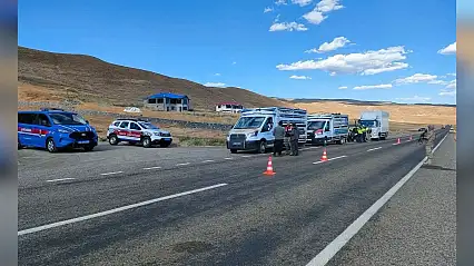 Siirt'in De Aralarında Bulunduğu 81 İlde Düzensiz Göç Denetimi: 25 Organizatör, 355 Göçmen Yakalandı