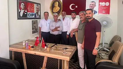 Siirt'te CHP'den İstifa Eden Yöneticiler Yeni Parti'ye Katıldı