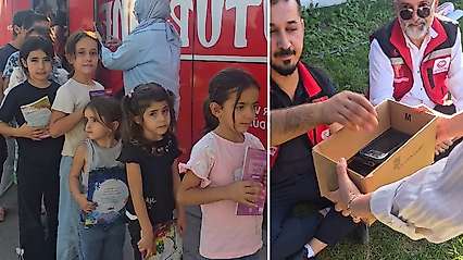 Siirt'te Çocuklar Telefon Ve Tableti Bıraktı, Parkta Bir Araya Geldi