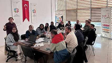 Siirt'te Din Kültürü Öğretmenleri Açık Uçlu Soru Hazırladı