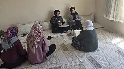 Siirt'te  Ev Ev Gezerek Kanser Taramaları Yapılıyor