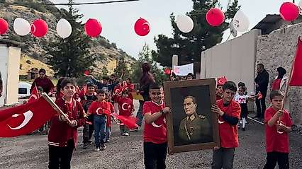 Siirt'te Jandarmadan 450 Öğrenciye Cumhuriyet Bayramı Etkinliği