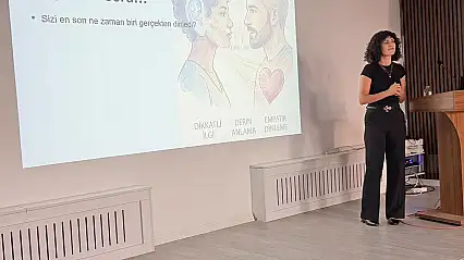 Siirt'te 'Sağlıklı Hayat Saatleri' Semineri Düzenlendi