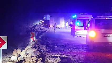 Siirt'te Trafik Kazası: 4 Kişi Yaralandı