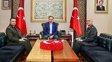 Siirt'te Tuğgeneral Çatak Ve Yarbay Seçkin, Vali Kızılkaya'yı Ziyaret Etti