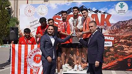 Siirtli Atletlerden Dağ Koşuları Şampiyonası'nda Çifte Başarı