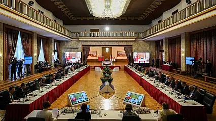 Süreç Komisyonu TBMM'de toplandı: Kurtulmuş 'son düzlük' dedi, CHP çözüm önerilerini açıkladı