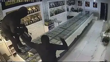 Batman'da kuyumcuya film gibi soygun: 90 saniyede milyonluk vurgun