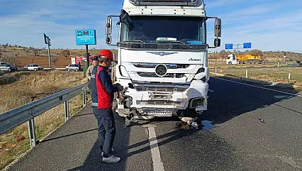 Komşu ilimizde feci kaza: Genel cerrahi uzmanı ağır yaralandı