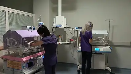 Şanlıurfa'da Hemşire Kılığına Giren Kadın Bebek Kaçırmaya Çalıştı