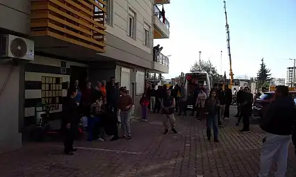 Ağabeyi ile diğer ağabeyinin eşini otomobilde görünce üzerlerine kurşun yağdırdı