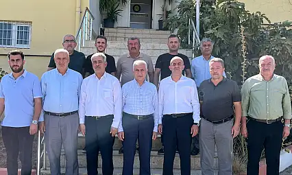 AK Parti Milletvekili Mervan Gül ve İlçe Başkanı Hikmet Ekin'den Gökçebağ Belediyesine Ziyaret
