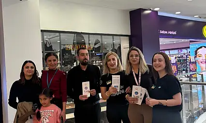 Akciğer Kanseri Farkındalık Ayı kapsamında Siirt'te bilgilendirme standı kuruldu