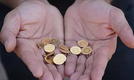 Altın alışverişinde yeni dönem: Nakit ödeme sona eriyor