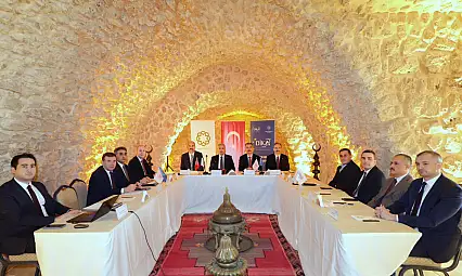 DİKA Olağan Yönetim Kurulu Toplantısı Midyat'ta Gerçekleştirildi