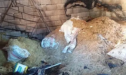 Eruh'ta Depo Yangını : Köylülerin Müdahalesiyle Söndürüldü