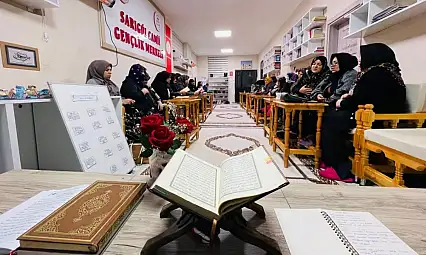 Eruh'ta Kadınlara Yönelik Berat Kandili Programı Düzenlendi