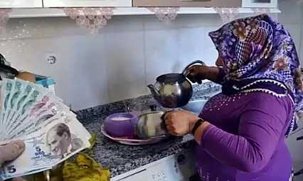 Ev Hanımlarına 10.000 TL Destek Başladı: Başvurular e-Devlet ve SYDV Üzerinden Alınıyor