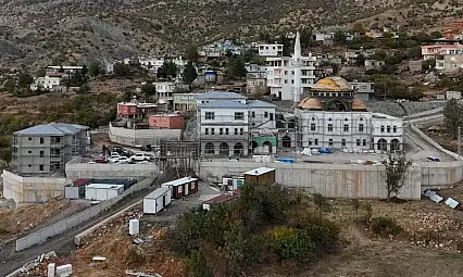 Gazeteci Arı'dan Siirt'le İlgili Dikkat Çeken Paylaşım: Yeni Dergâh Bilvanis'te! İnşaat Başladı