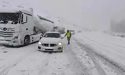 Meteorolojiden Siirt İçin Kuvvetli Kar Yağışı Uyarısı