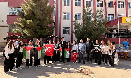 Siirt 14 Eylül Anadolu Lisesi'nden Gazze'ye Yardım Kermesi