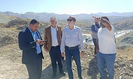 Siirt Baykan'da Yeni Güzergâh Çalışmaları Başladı: Demirışık Köyü Yolu Yenileniyor