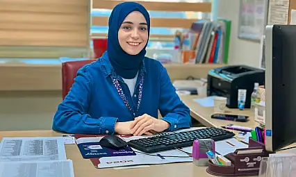 Siirt Eğitim ve Araştırma Hastanesi'ne Yeni Enfeksiyon Hastalıkları Uzmanı Dr. Zeynep Bayraktar Göreve Başladı