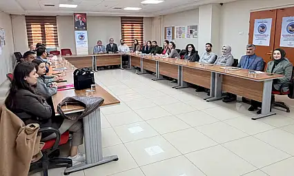 Siirt İl Sağlık Müdürlüğü'nde SİNA (GÖREN) Ekim Ayı Veri Değerlendirme Toplantısı Yapıldı