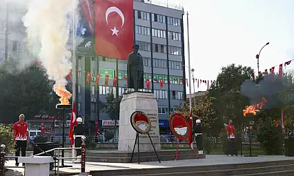 Siirt'te 10 Kasım Atatürk'ü Anma Programı Düzenlendi!