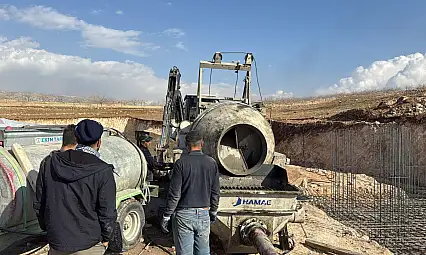 Siirt'te beton fiyatlarını düşürmesi beklenen yeni santral için çalışmalar başladı