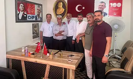 Siirt'te CHP'den İstifa Eden Yöneticiler Yeni Parti'ye Katıldı