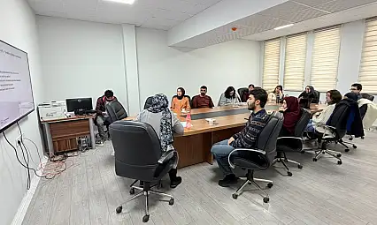 Siirt'te hekimlere yönelik tütün bağımlılığı tedavisi eğitimi düzenlendi