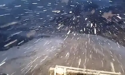 Siirt'te kar yağışı etkili oldu, ekipler yol açma çalışmalarına başladı