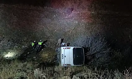 Siirt'te Maden İşçilerini Taşıyan Servis Devrildi: 11 Yaralı