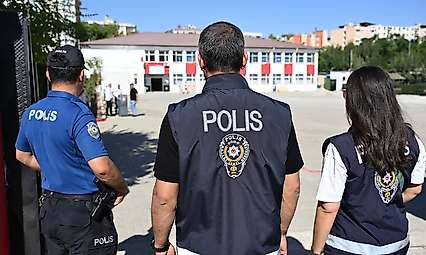 Siirt'te Okul Çevrelerinde Sıkı Denetim: 6 Sürücüye Ceza