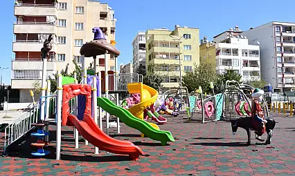 Siirt'te Şahinbey Çocuk Dünyası Parkı Yenileniyor